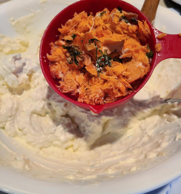 Easy Smoked Salmon Dip Recipe!