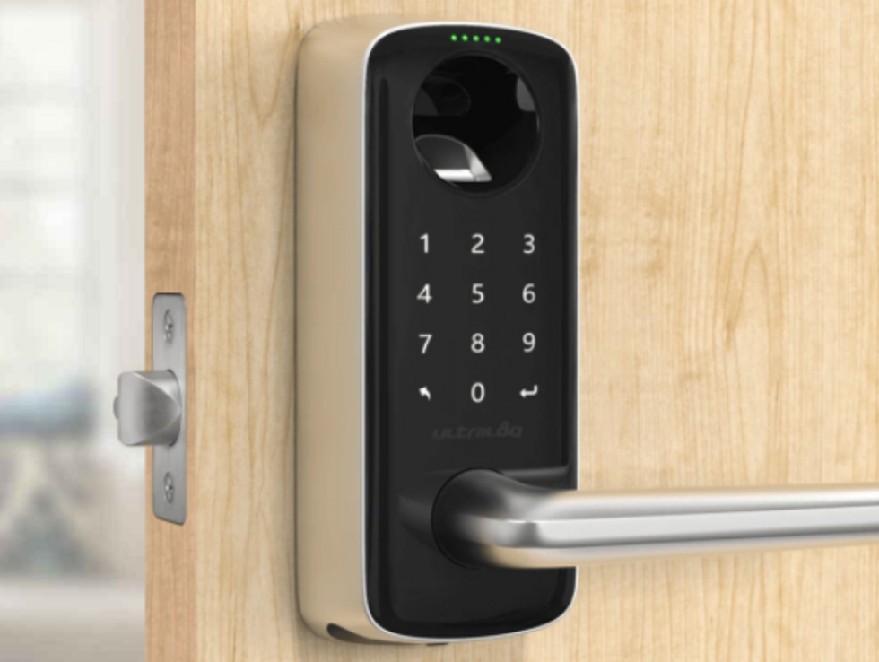 Умный дверной замок smart lock. Умный замок. Интеллектуальный замок дверной. Smart Lock. Замки умный для Hikvision.