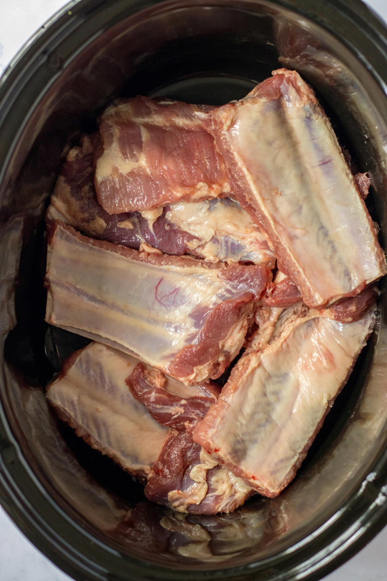 Slow Cooker Spare Ribs