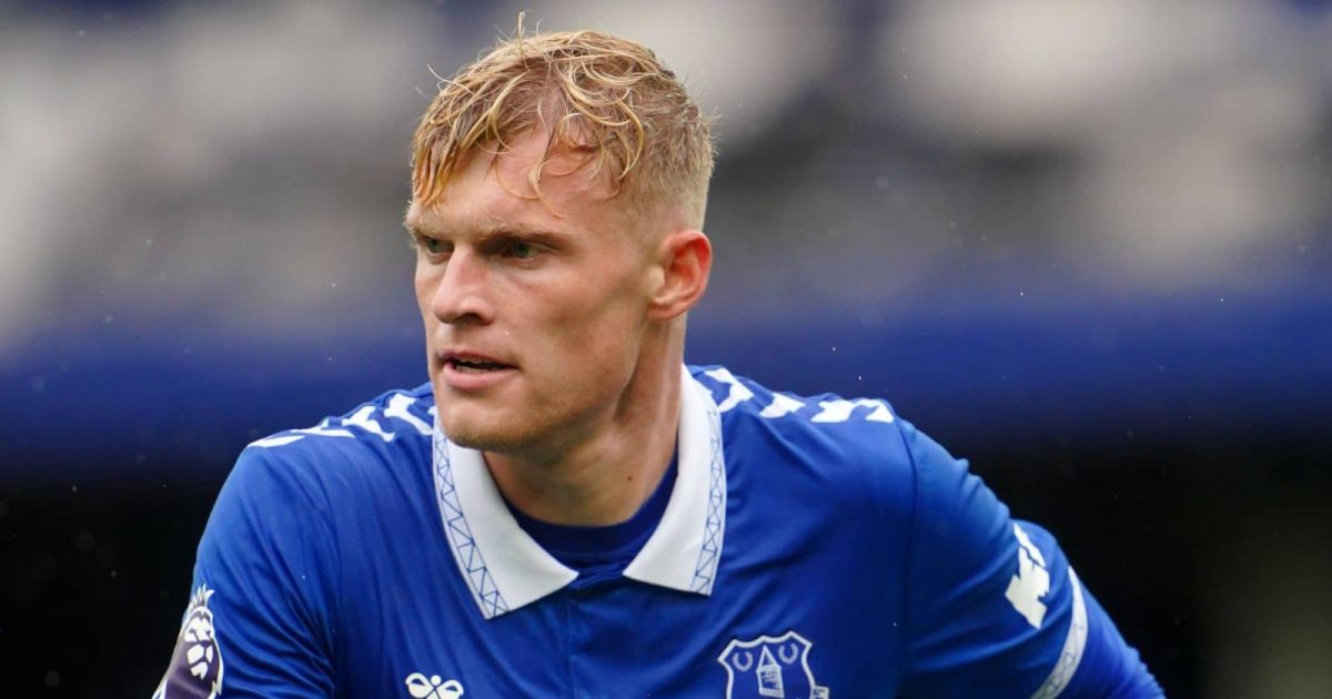 who is jarrad branthwaite? everton’s imperious defender at the top of man utd wish list