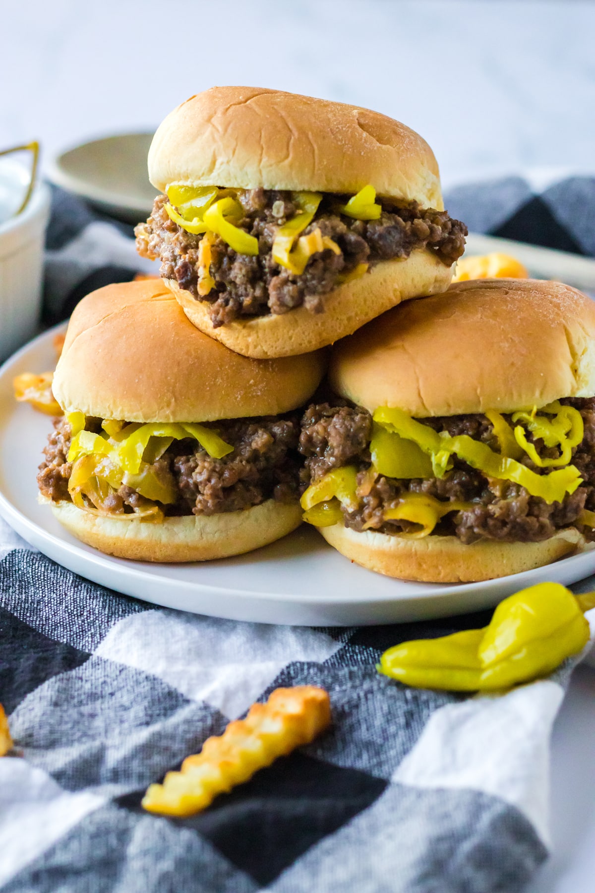 Slow Cooker Mississippi Sloppy Joes