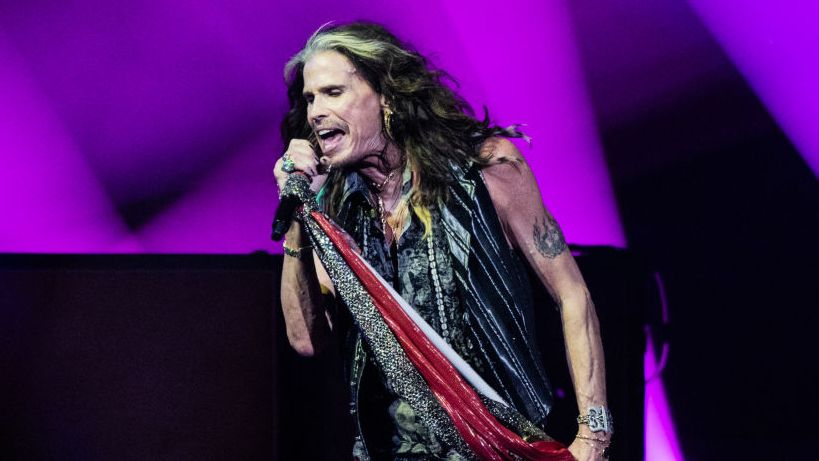 PHILADELPHIA, PENNSYLVANIA - SEPTEMBER 02: Steven Tyler of Aerosmith performs live on stage at the Wells Fargo Center on September 02, 2023 in Philadelphia, Pennsylvania. (Photo by Lisa Lake/Getty Images)