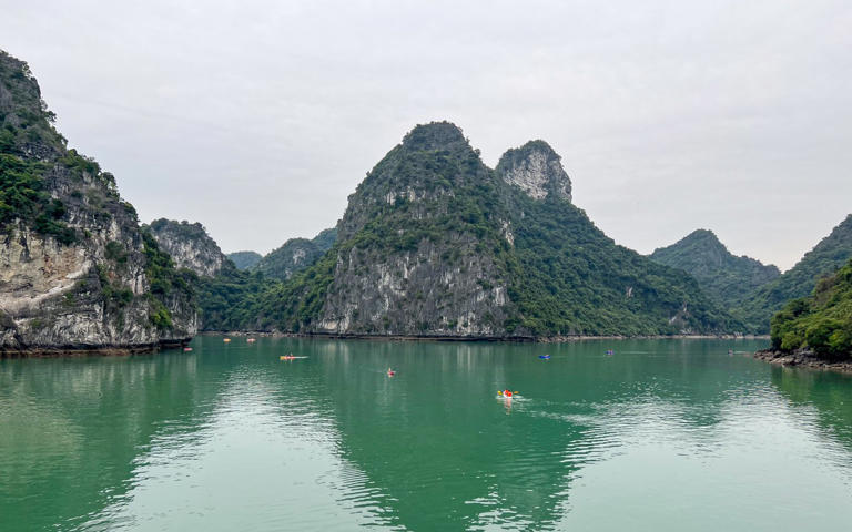 Ha Long Bay (photo by Dave Lee)