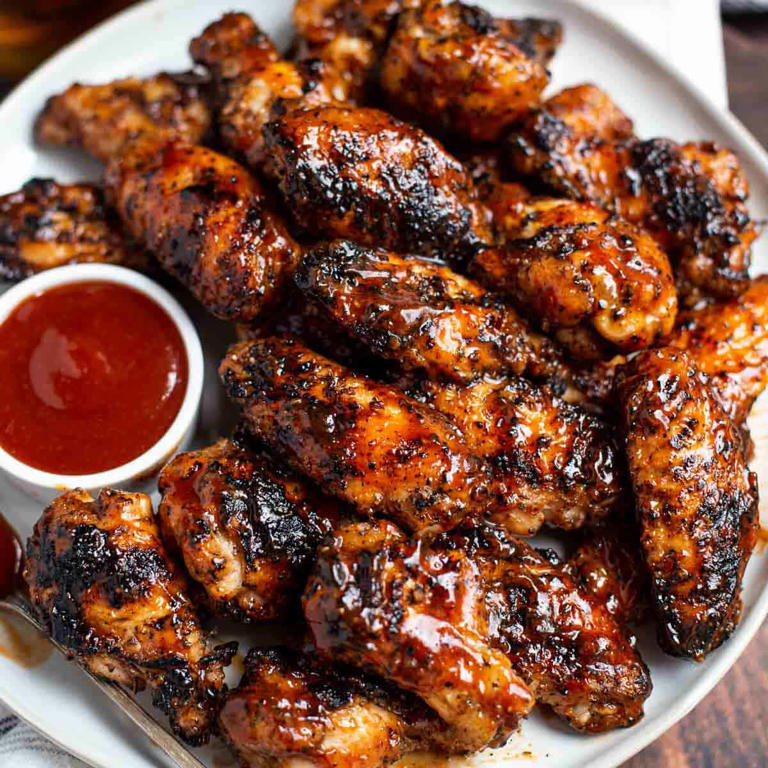 Honey Bourbon Grilled Chicken Wings