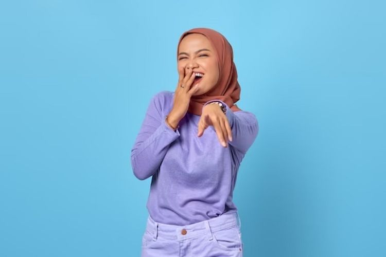 Cinta Laura Tampil Kocak Di Serial Comedy Island Indonesia 