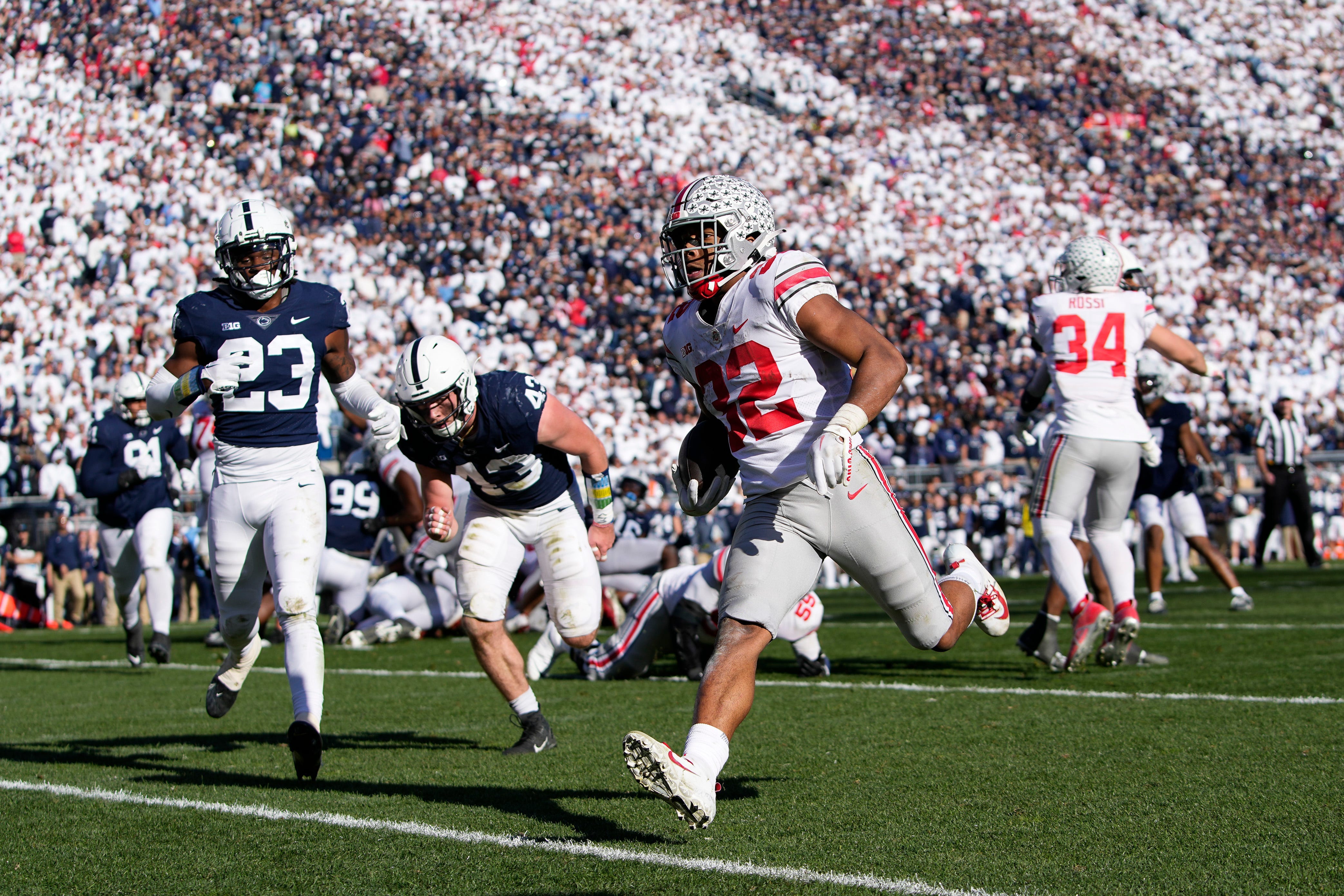 Want to bet on Ohio State vs. Penn State? Here's the latest spread for