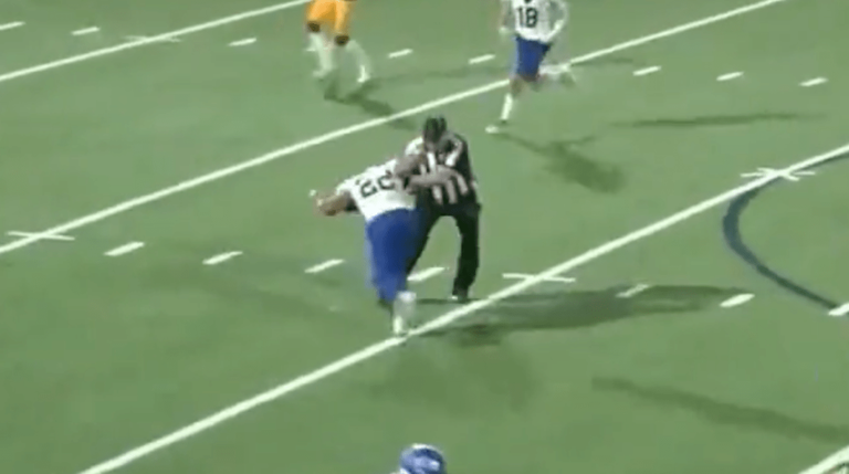 Texas high school football official pulls off helmet, ejects player mid-game: Look