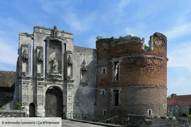 1 - Au château de Nantouillet, le Cardinal roulait sur l'or 1 - Au château de Nantouillet, le Cardinal roulait sur l'or