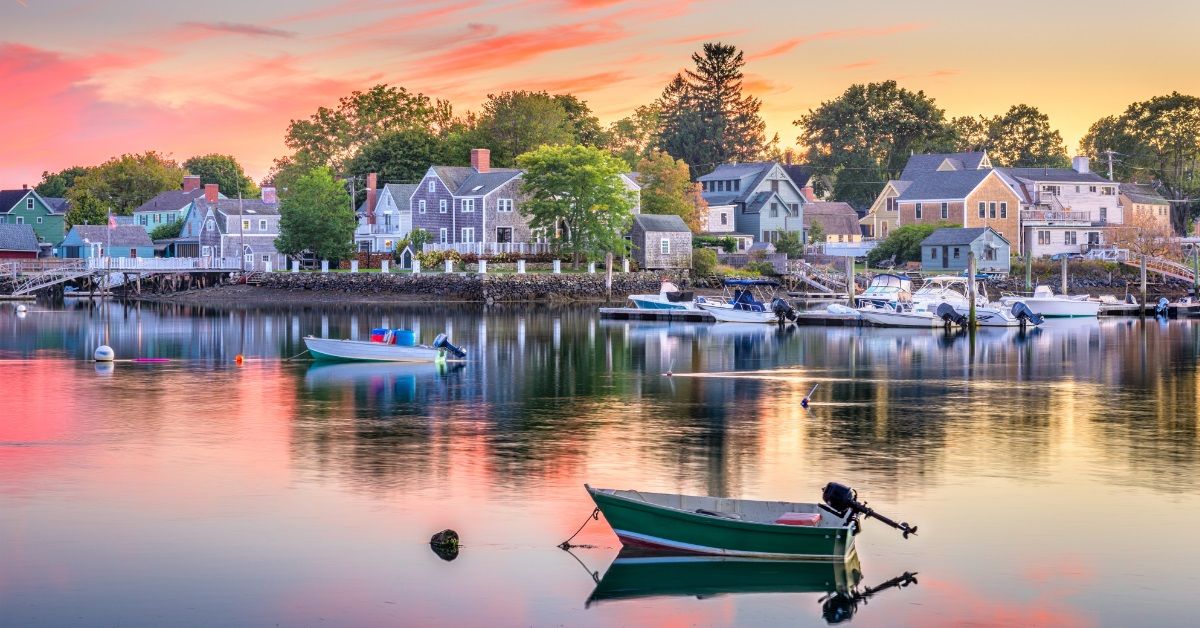 <p> Before you reach Maine, there’s a charming New Hampshire town called Portsmouth, located on the Piscataqua River. This is where you come to retire into a centuries-old colonial home.  </p> <p> There’s history, picturesque coastal charm, maritime attractions, and health care, which ranks second in the state. </p> <p> <a href="https://financebuzz.com/grocery-inflation-55mp?utm_source=msn&utm_medium=feed&synd_slide=30&synd_postid=13695&synd_backlink_title=Paying+More+For+Groceries%3F+8+Ways+To+Fight+Inflation&synd_backlink_position=10&synd_slug=grocery-inflation-55mp">Paying More For Groceries? 8 Ways To Fight Inflation</a> </p>