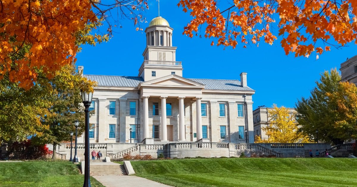 <p> Iowa City is an unlikely literary capital known throughout the writing world and should be on the radar of retirees looking for an intellectual way to spend their retirement.  </p> <p> There’s history and culture, as well as miles of rolling hills and farmland when you want to get out of the city and relax. </p>
