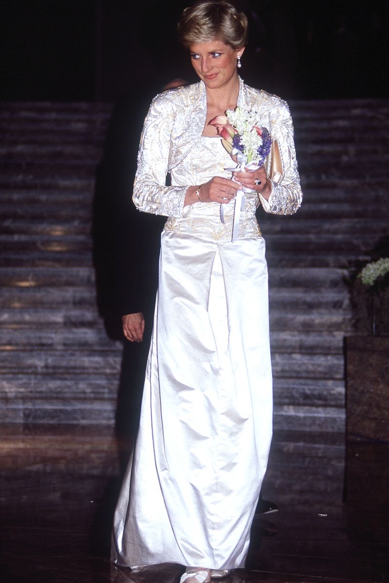 <p>Diana attends a dinner at the Winter Garden in a silky white ensemble. </p>