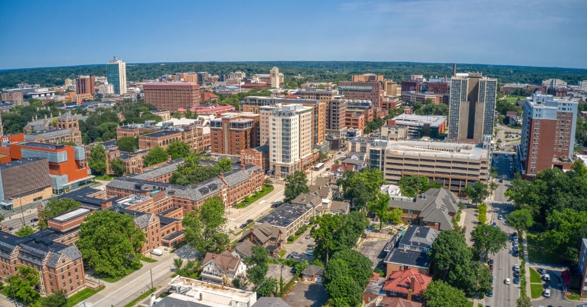 <p> Another great college town for retirement, Ann Arbor offers access to University of Michigan college sports, a charming downtown, museums, parks, restaurants, and other vibrant places to spend your days. </p>