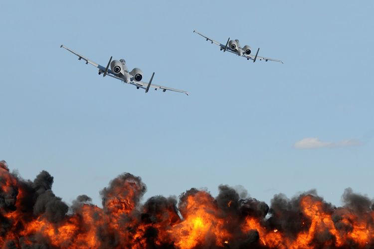 rusia hancurkan 5 jet tempur ukraina di pangkalan udara, picu amarah ke komandan
