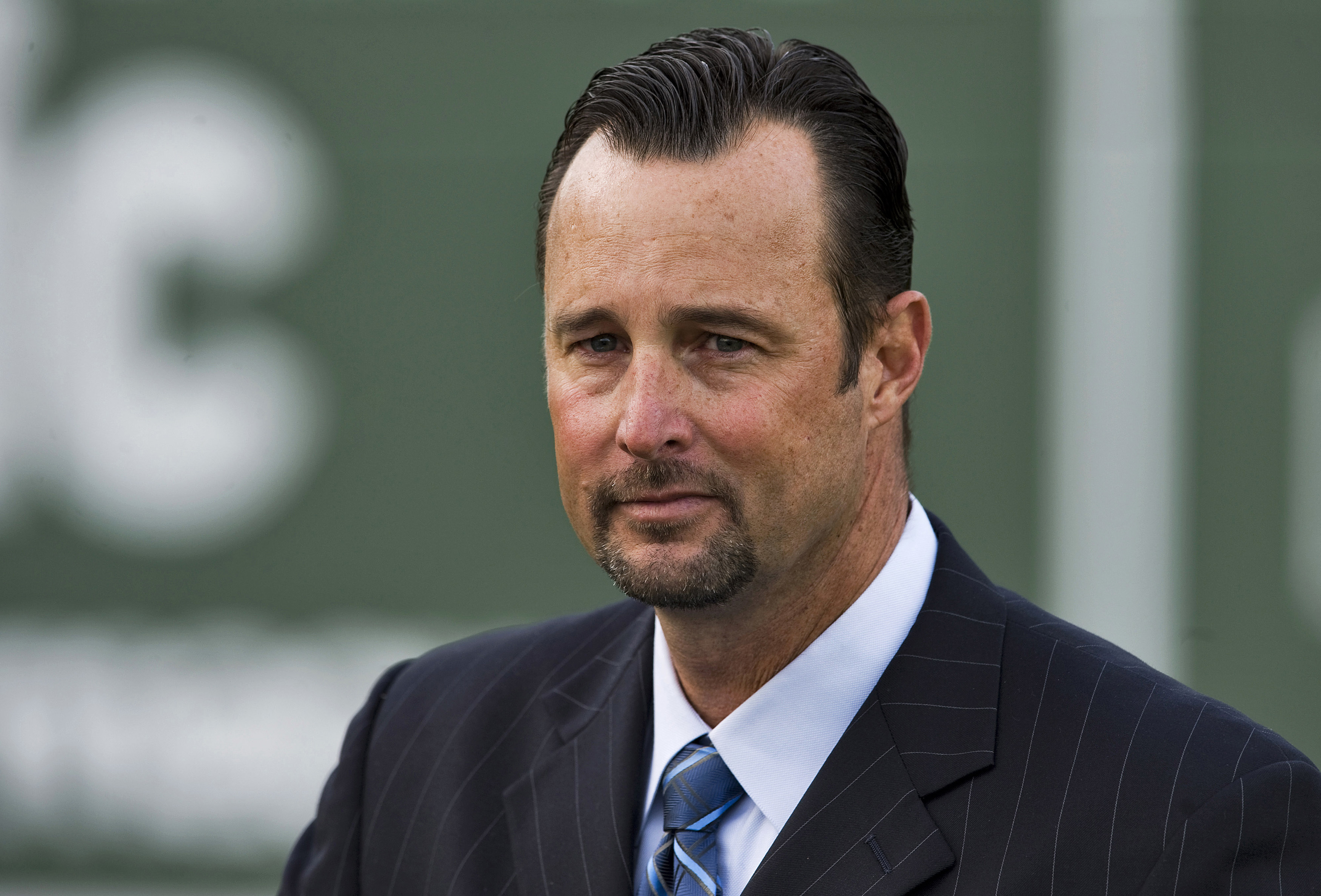 Tim Wakefield, former Red Sox knuckleballer, dead at 57 from brain
