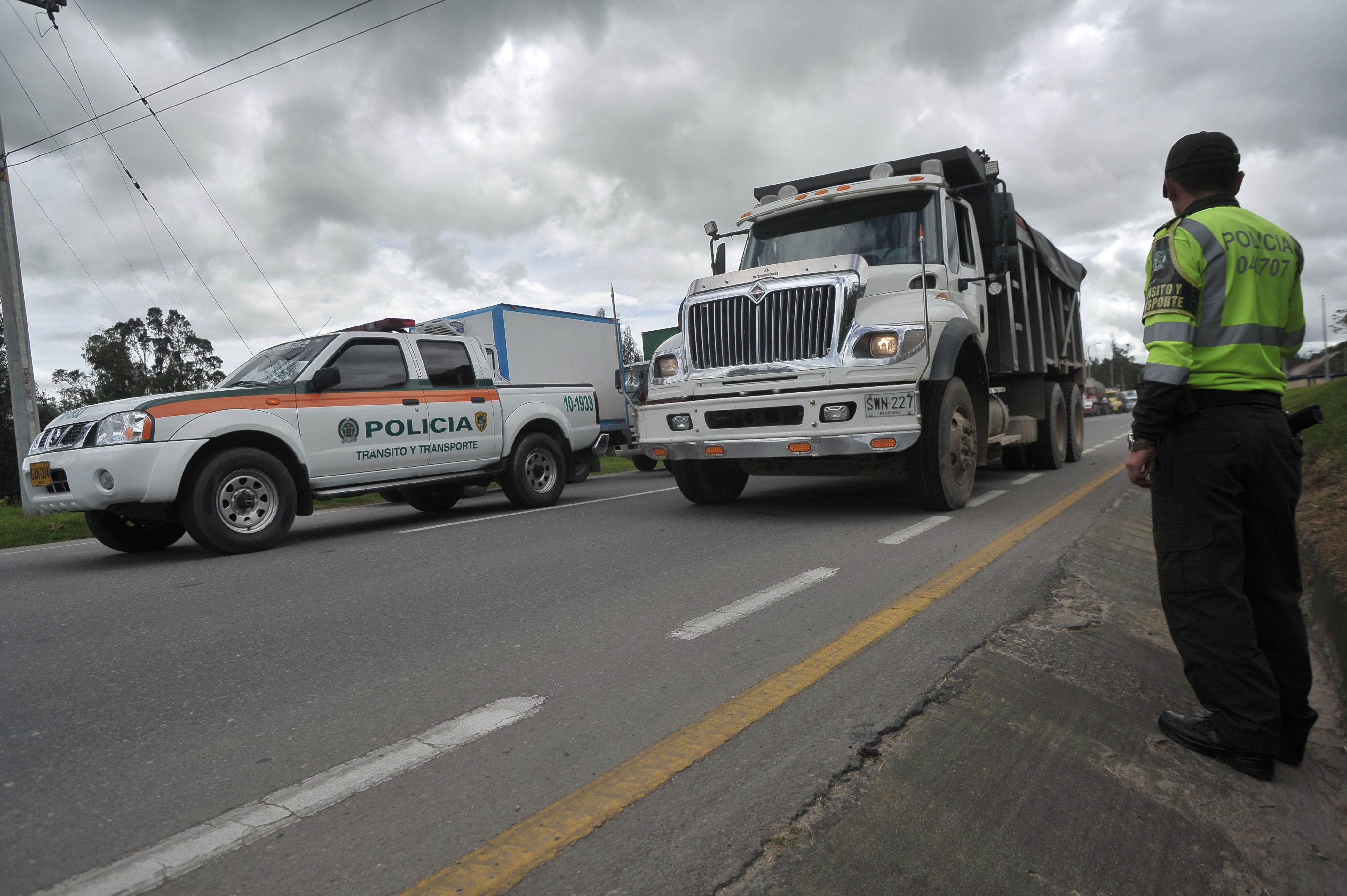 Accidente De Tránsito En La Vía Bogotá La Mesa Deja Dos Personas Muertas 1370