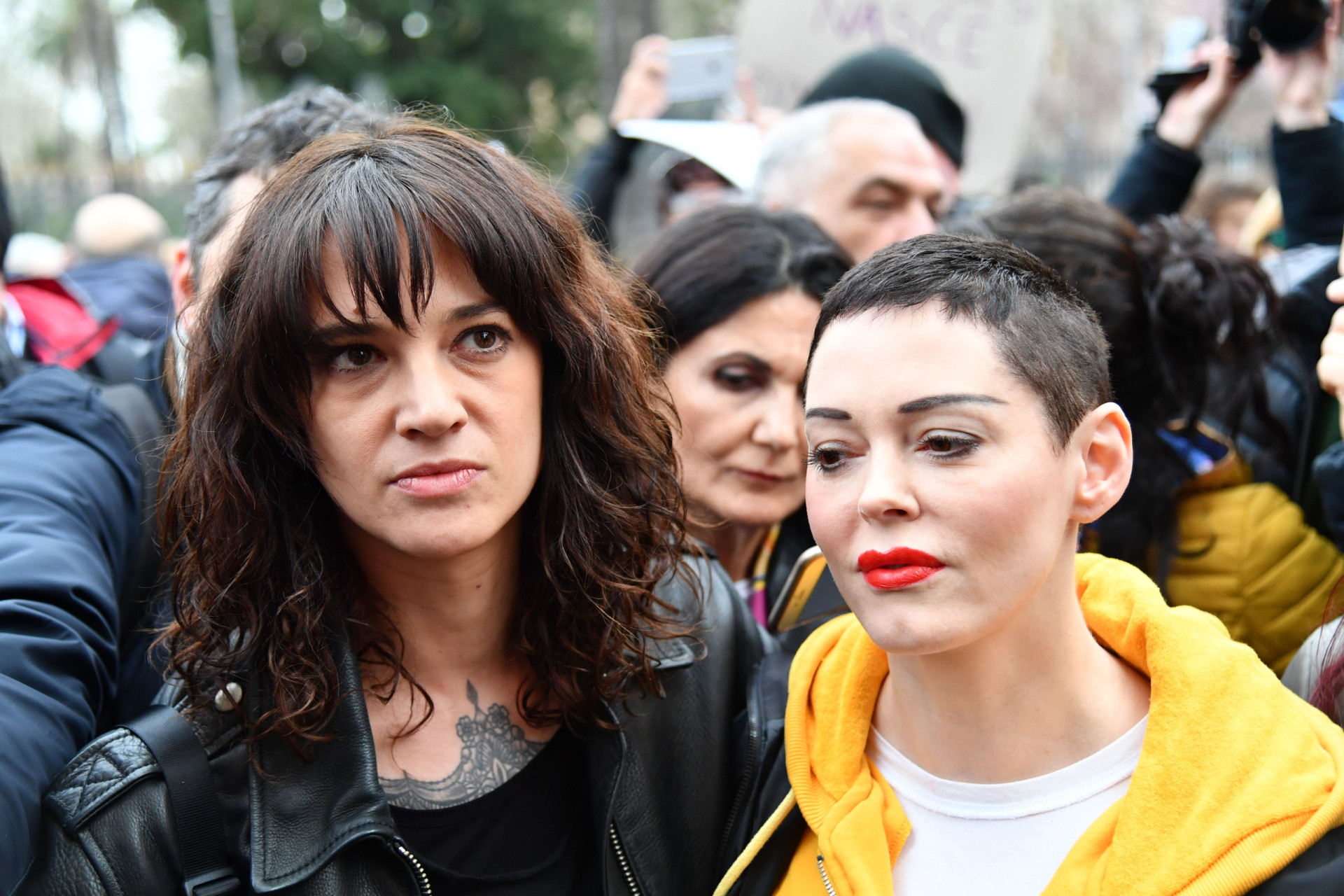 <p>Both stars spoke out during the Harvey Weinstein scandal to accuse him of sexual assault. However, McGowan later claimed that she believed Argento had a sexual relationship with actor Jimmy Bennett when he was 17. Argento supposedly demanded that McGowan retract her statement within 24 hours, threatening legal consequences if she didn't comply.</p><p><a href="https://www.msn.com/en-us/community/channel/vid-7xx8mnucu55yw63we9va2gwr7uihbxwc68fxqp25x6tg4ftibpra?cvid=94631541bc0f4f89bfd59158d696ad7e">Follow us and access great exclusive content every day</a></p>