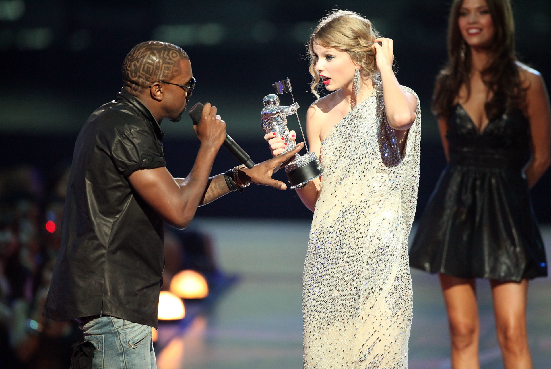 <p>In 2009, during the VMAs, Swift received the Best Female Video Award. However, Kanye interrupted her speech, grabbing the microphone to proclaim that Beyoncé should have been the rightful winner.</p>