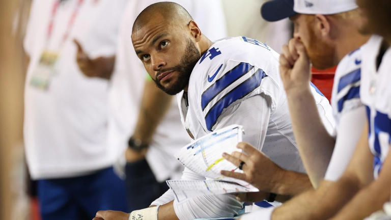 Former NFL All-Pro RB says Dak Prescott was 'ass' in Cowboys' loss to 49ers: 'Truth is, he's not that good'