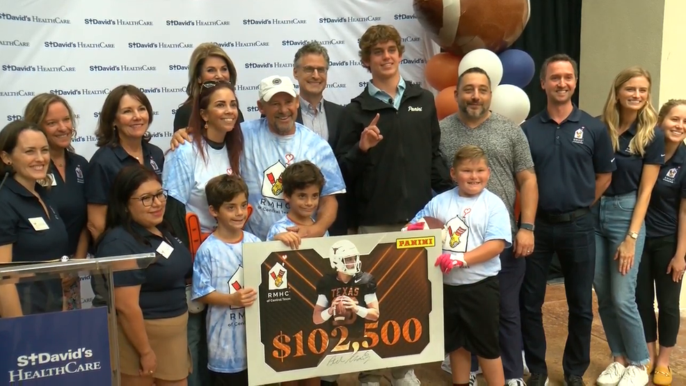 Ut Austins Arch Manning Donates 102500 From Trading Card Sale To Ronald Mcdonald House Charities 7616