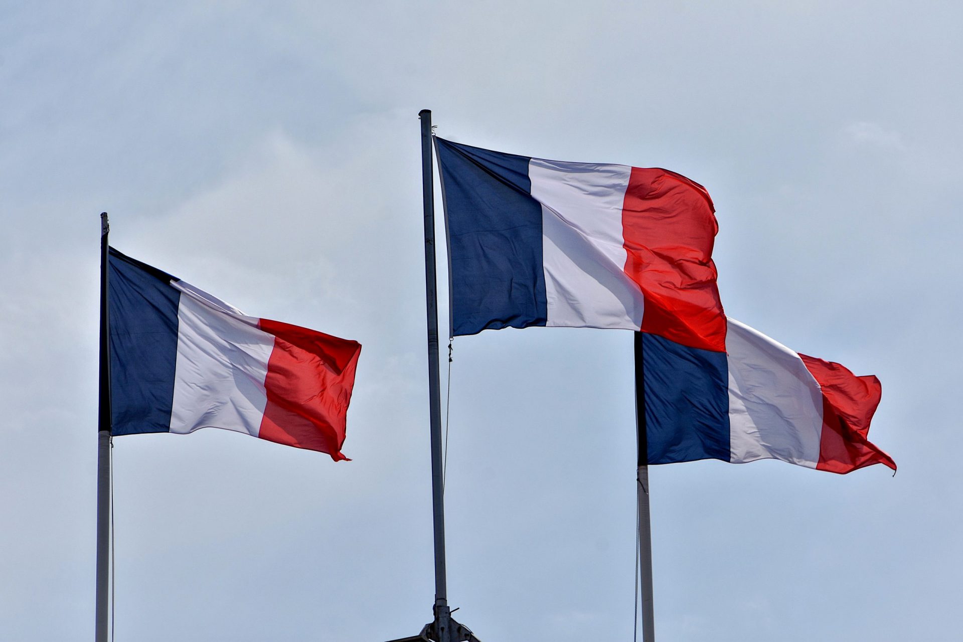 Франция призвала. Нигер Франция Россия. Нигер и Франция конфликт.