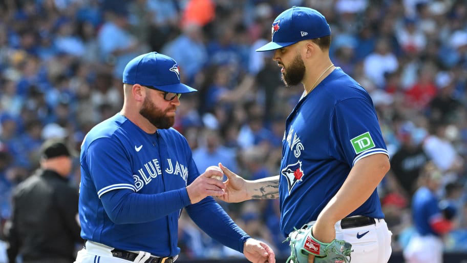 11 Blue Jays players that won't be back in 2024