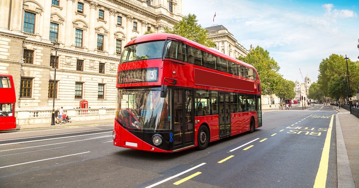 <p> Naturally, there are many incredible bus tours in London, home of the famed red double-decker buses. The Classic Tour, which packs riders onto a vintage 1960s double-decker Routemaster, is a fan favorite.</p> <p> The tours feature hilarious live guides and take riders through the city’s top tourist destinations — from Westminster Abbey and the Tower of London to St. Paul’s Cathedral. </p> <p>  <a href="https://financebuzz.com/southwest-booking-secrets?utm_source=msn&utm_medium=feed&synd_slide=10&synd_postid=13870&synd_backlink_title=9+nearly+secret+things+to+do+if+you+fly+Southwest&synd_backlink_position=7&synd_slug=southwest-booking-secrets">9 nearly secret things to do if you fly Southwest</a>  </p>
