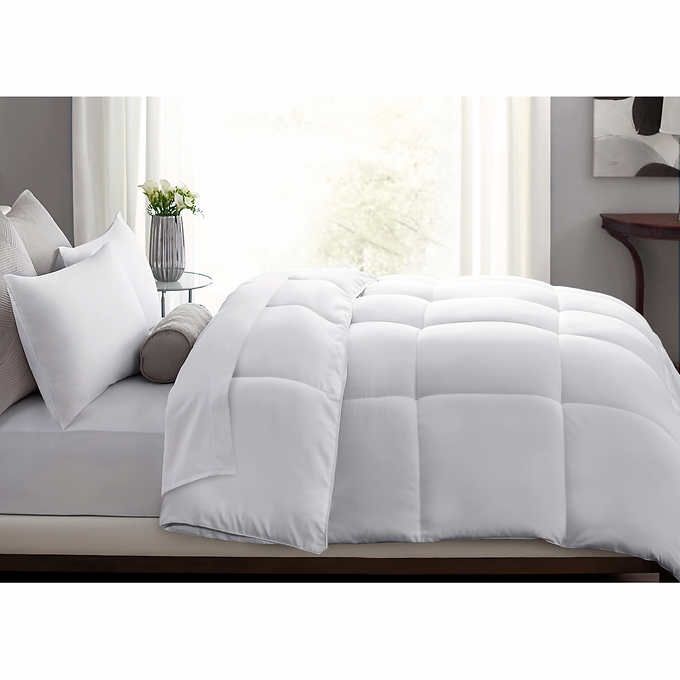 15 Amazing Costco Bedding Items to Get You Extra Comfy This Season