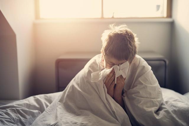 ¿qué causa la neumonía? identifique los síntomas de esta enfermedad respiratoria