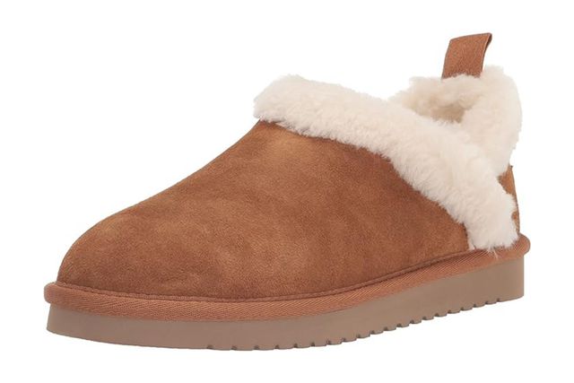 amazon, black friday, ugg shoes are still on sale from $45 for cyber monday — including the slippers sarah jessica parker recommends