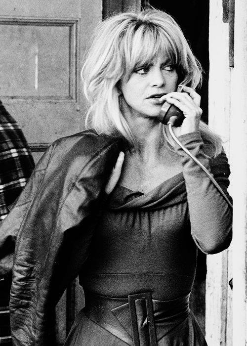 <p><span>Goldie Hawn stars in the classic 90s action comedy <i>Bird on a Wire</i>. In this film, Goldie plays Marianne Graves, an FBI witness who is forced to go into hiding when her cover is blown. Through thrilling car chases and shootouts, she teams up with Rick Jarmin (Mel Gibson) to fight off the bad guys and protect her identity. The chemistry between Goldie and Mel brings back memories of their earlier films like <i>Foul Play</i> and <i>Lethal Weapon 3</i>. With her signature comedic timing and charm, Goldie captures our hearts as we watch her take on the villains with wit and courage. It's no wonder why this movie has become such a beloved part of pop culture history.</span></p>
