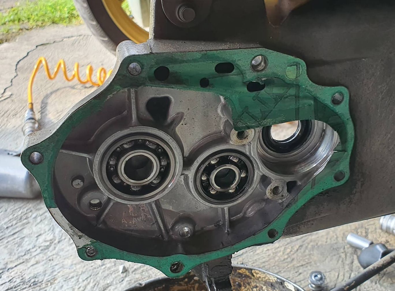 Perhatikan Oli Gardan Motor Matic Anda: Resiko Air Merusak Gir Rasio dan Mengancam Kemananan Anda