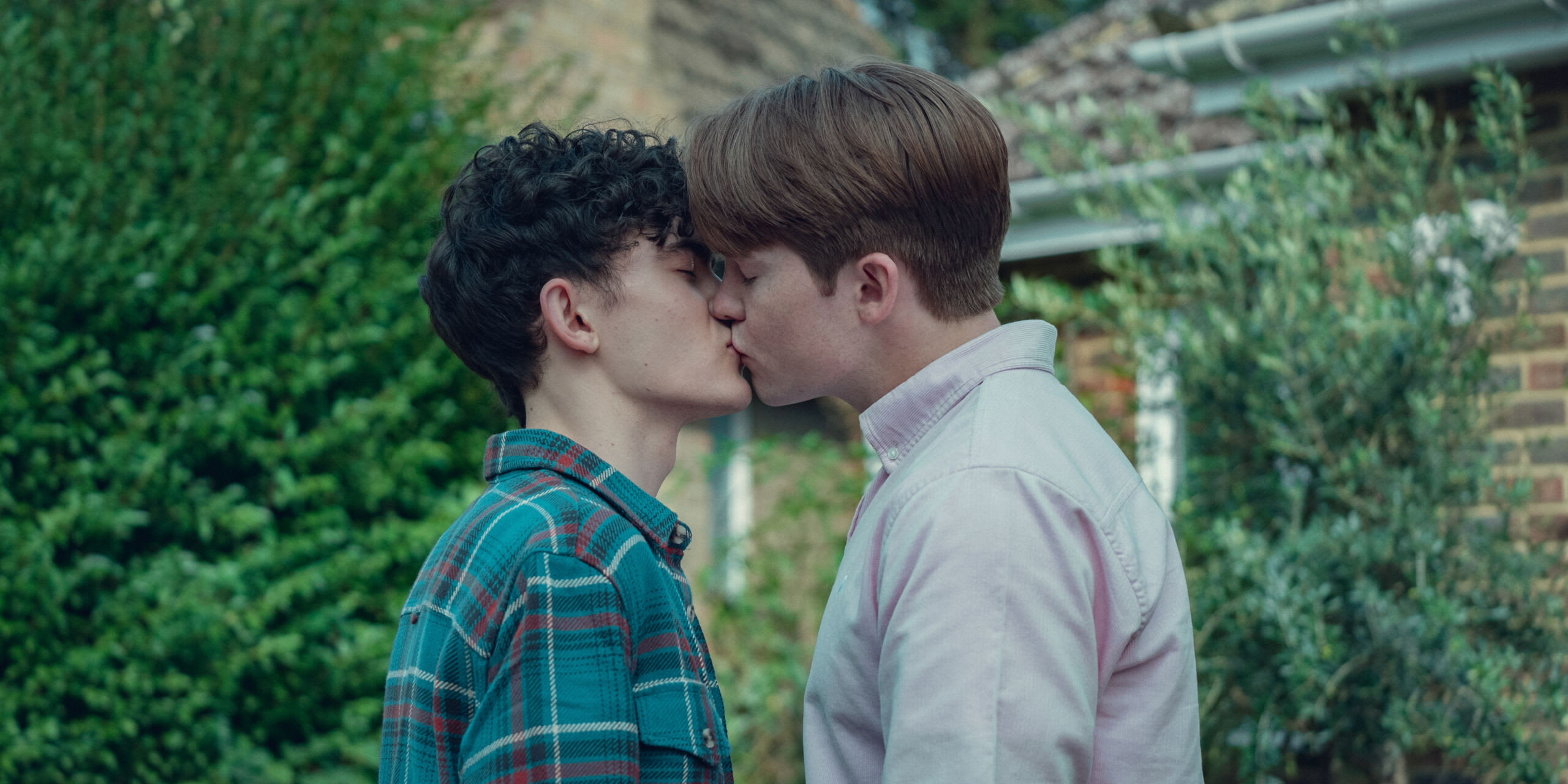 Best Gay Shows On Netflix To Watch And To Skip