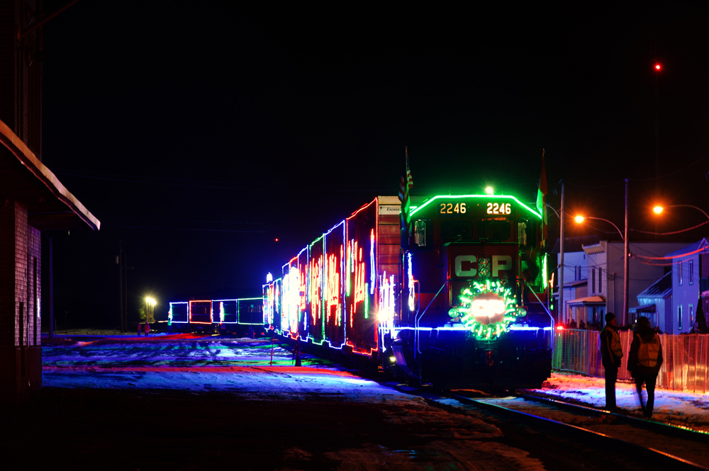 CPKC announces schedules for Holiday Train, Holiday Express