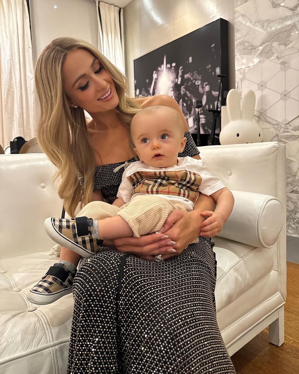 Why Paris Hilton Hit Back At Negative Comments About Her Son   AA1iAZ93.img