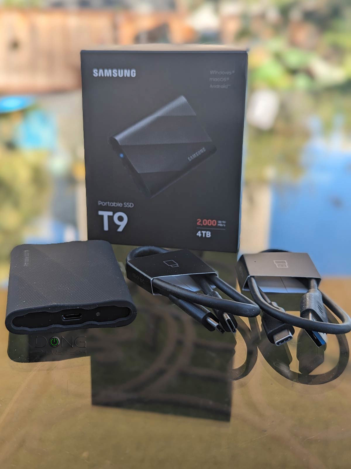 Samsung Portable SSD T9 USB 3.2 Gen2x2 4TB (Black)