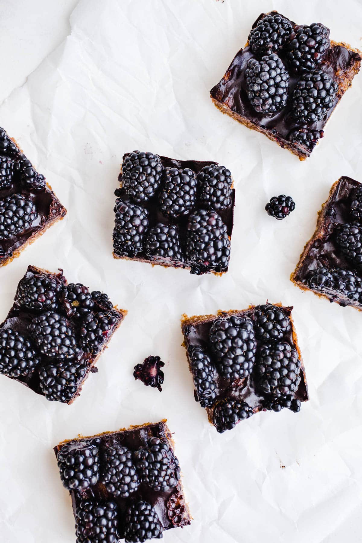 No-Bake Healthy Date Nut Bars