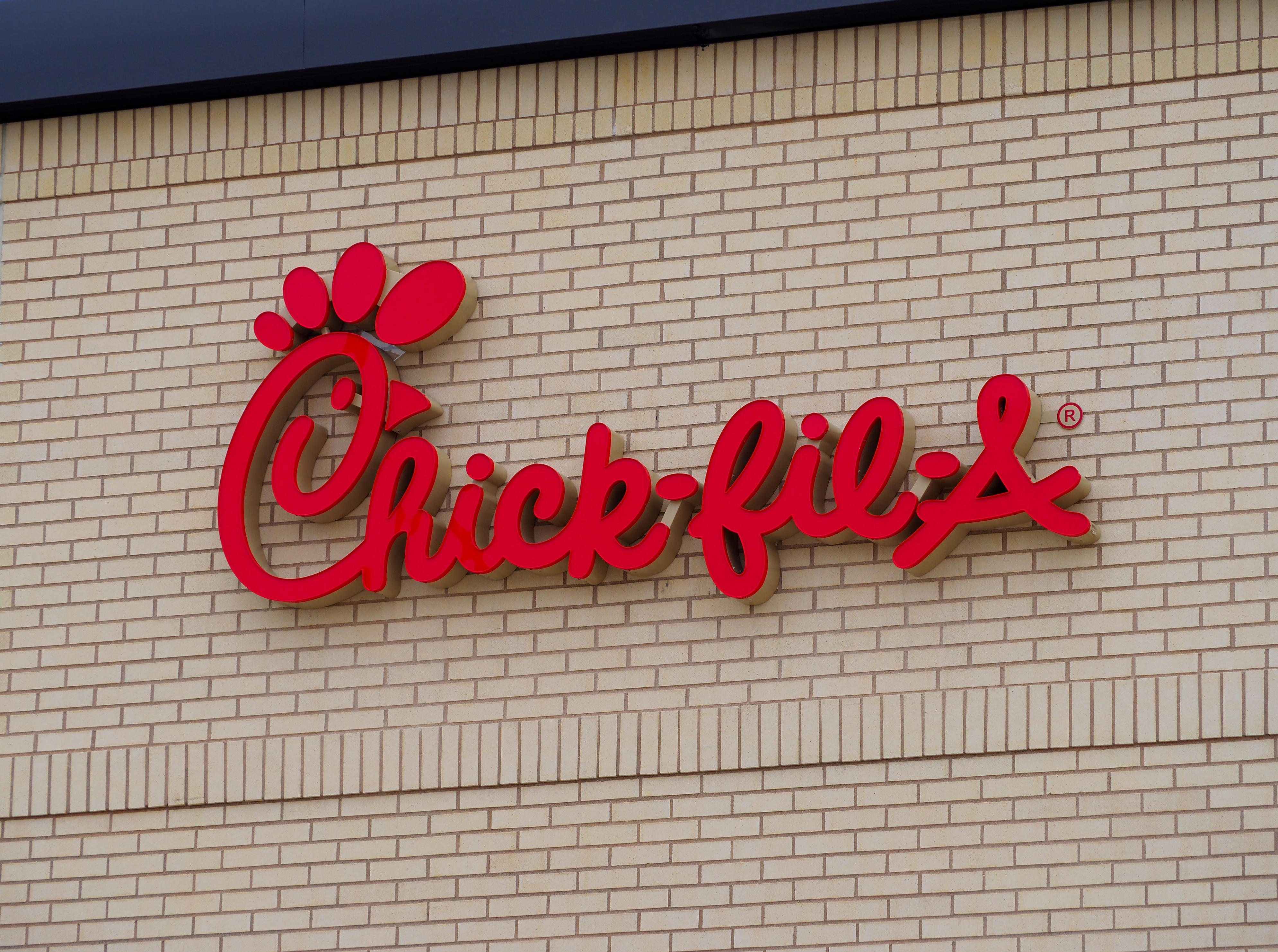 Ohio Chick-Fil-A Owner Accused Of Driving 400 Miles To Sexually Abuse ...