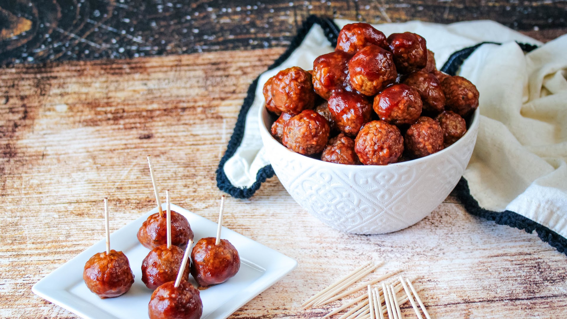 Super easy, these cranberry orange meatballs are perfect for any party