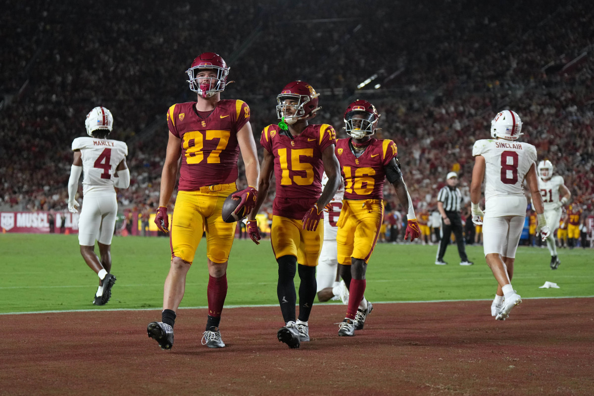 USC Football: Trojans Lose Another WR To Transfer Portal