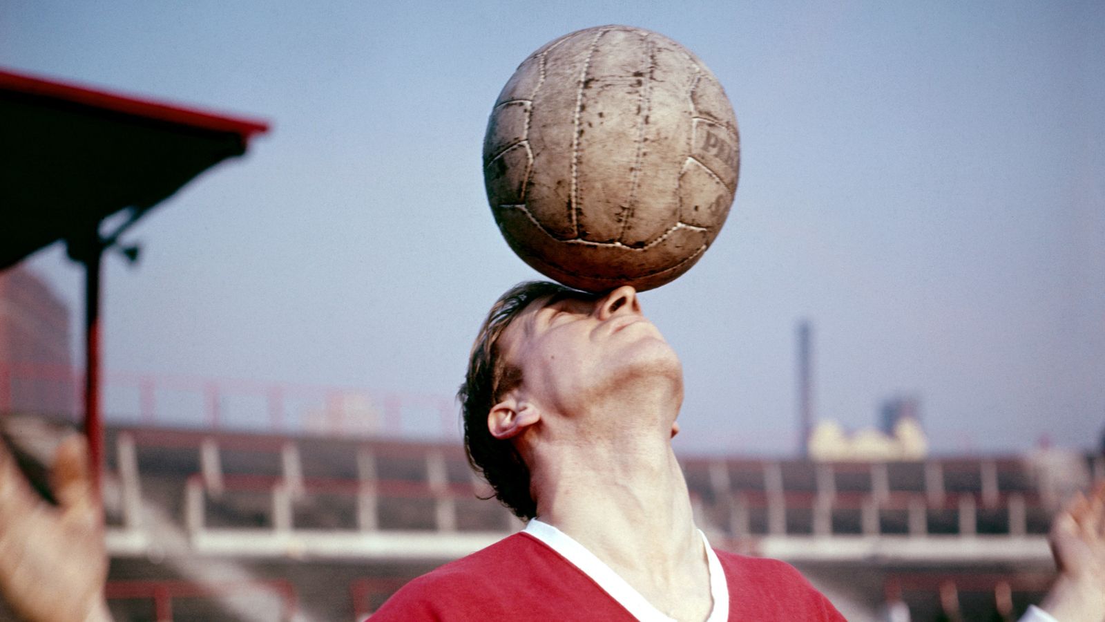 Sir Geoff Hurst leads tributes to 'one of the true greats' Sir Bobby Charlton