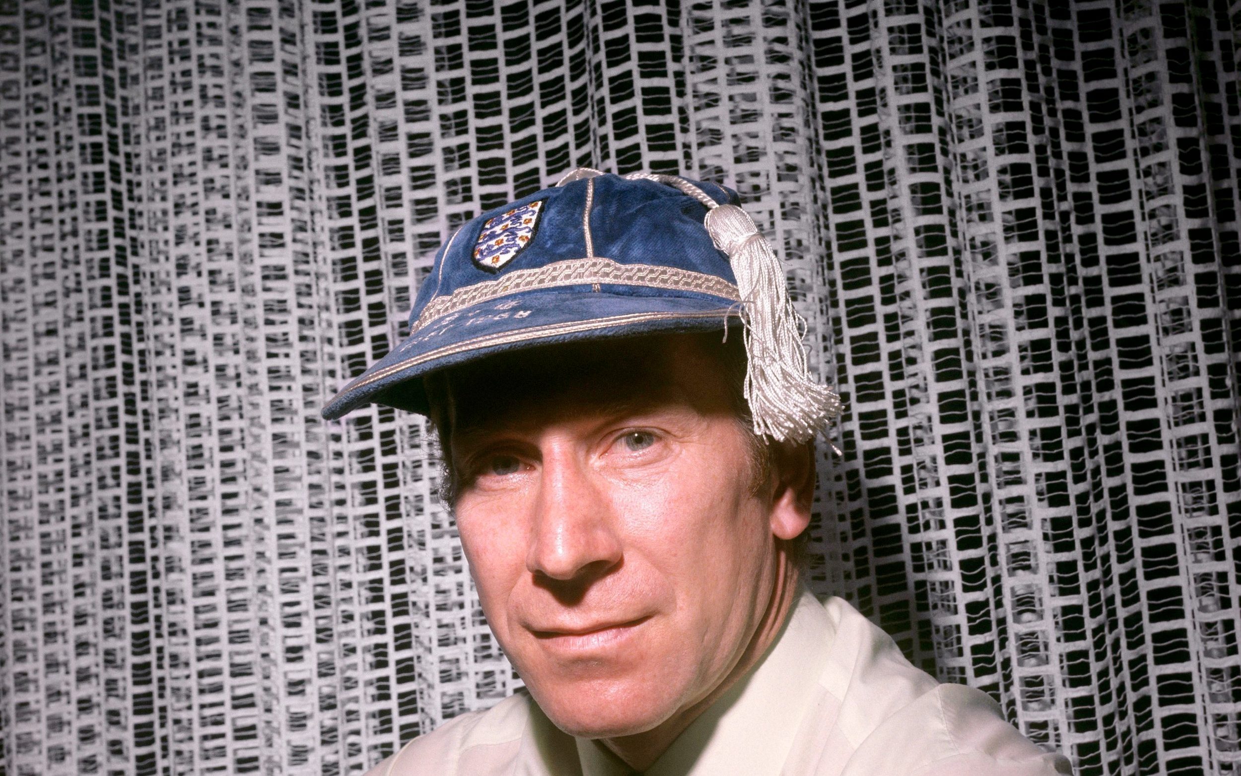 Новости сэр. Bobby Charlton. Sir Bobby Charlton. Bobby Charlton 1970. Бобби Чарльтон футболист.