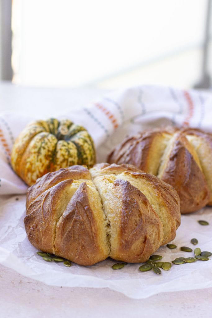 Easy Pumpkin Shaped Bread Recipe