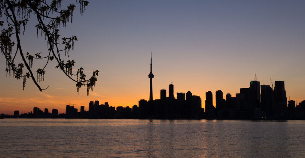 Daylight Saving Time In Canada Is About To End & Here's When You Can