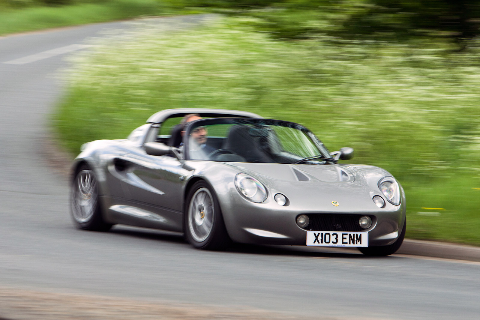 Машина Lotus Elise 1996