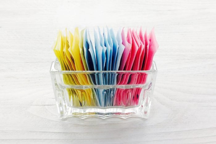 5 Risks of Artificial Sweetener, According to Research