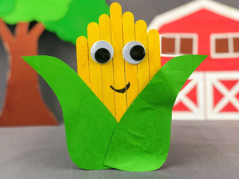 Fun harvest sweet corn craft for kids