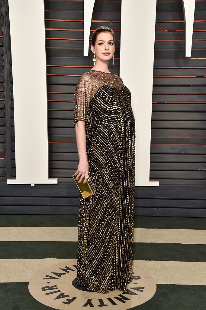 Scroll Through Anne Hathaway’s Style Evolution Through the Years