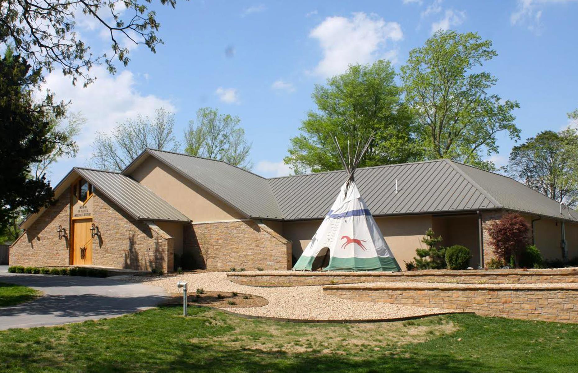 Tom Kim’s unusual Vegas celebration, Lexi Thompson’s brush with history and the most clutch golf