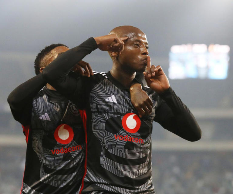 Kaizer Chiefs linked with forgotten Orlando Pirates striker