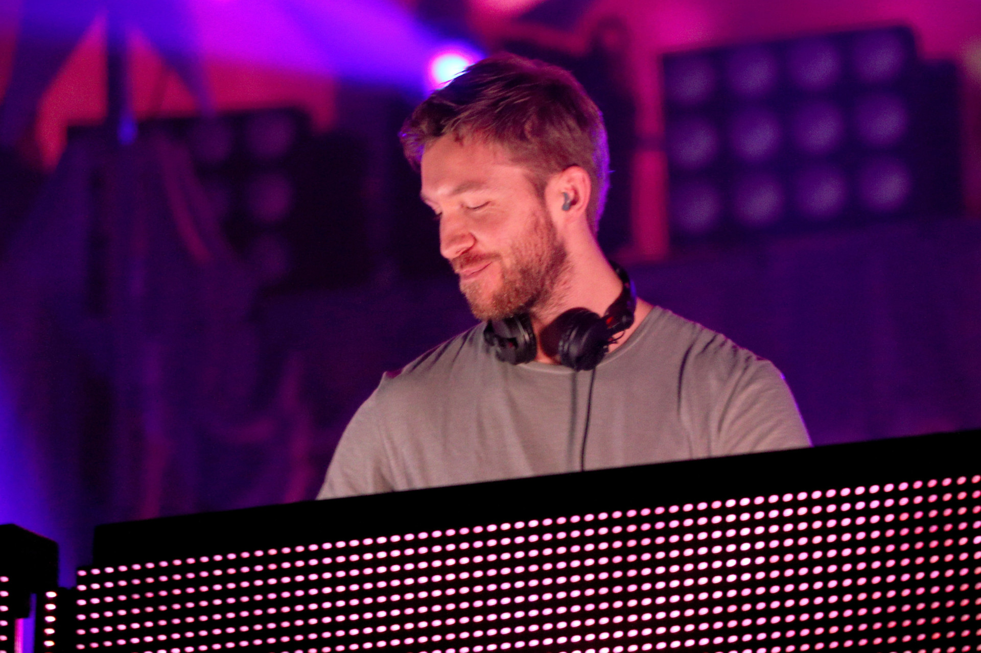 Calvin harris john. Calvin Harris. Calvin Harris 2022. Кельвин Харрис 2021. Calvin Harris 2007.